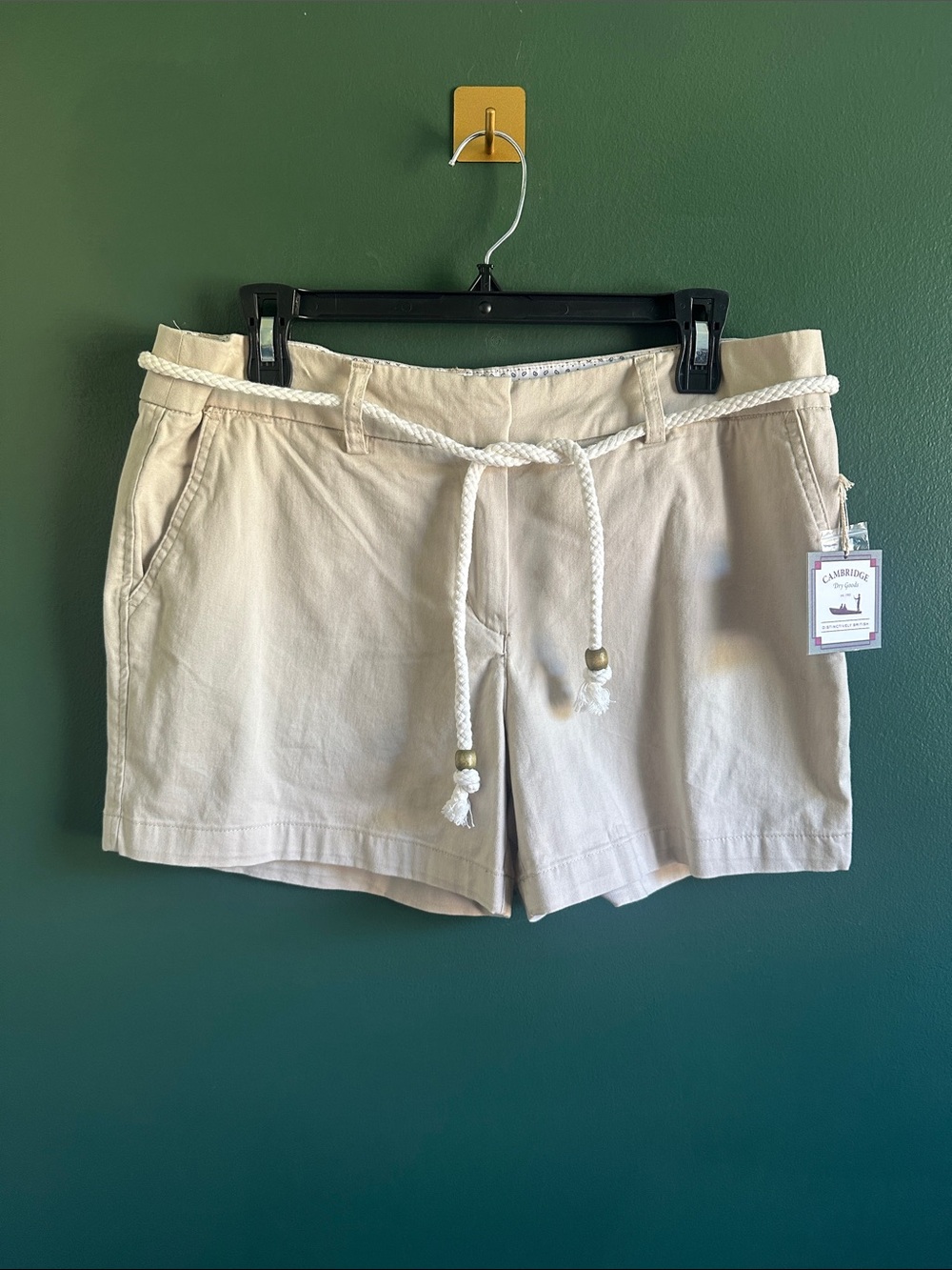 Cambridge Dry Goods Beige Rope-Belt Women's Shorts Size 10 NWT